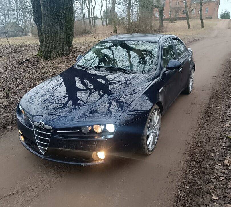 ALFA ROMEO 159
